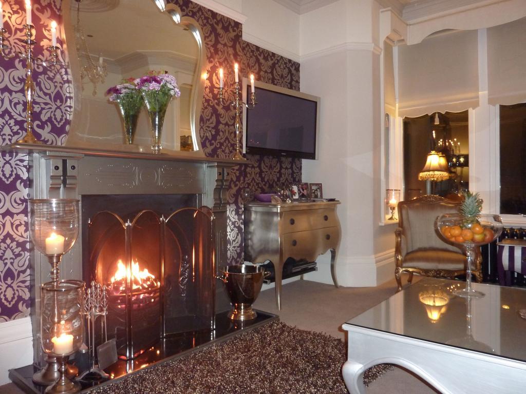 Shelbourne House Bed and Breakfast Χαρογκέιτ Εξωτερικό φωτογραφία